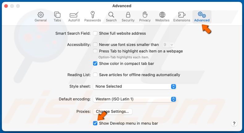 Selecione o separador Avançadas e assinale a opção Mostrar menu Desenvolver na barra de menus